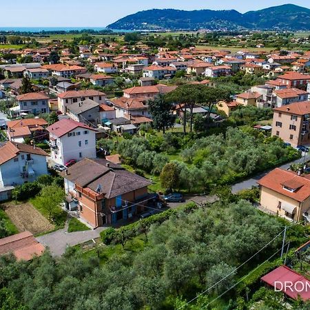Casa Degli Zii Appartamento Letizia Luni Exteriér fotografie