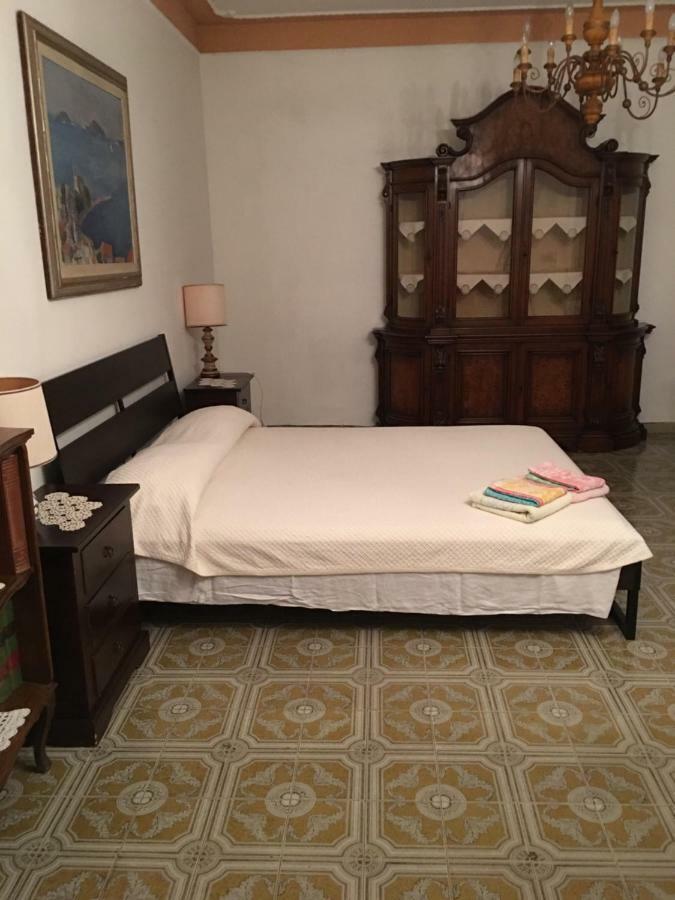 Casa Degli Zii Appartamento Letizia Luni Exteriér fotografie