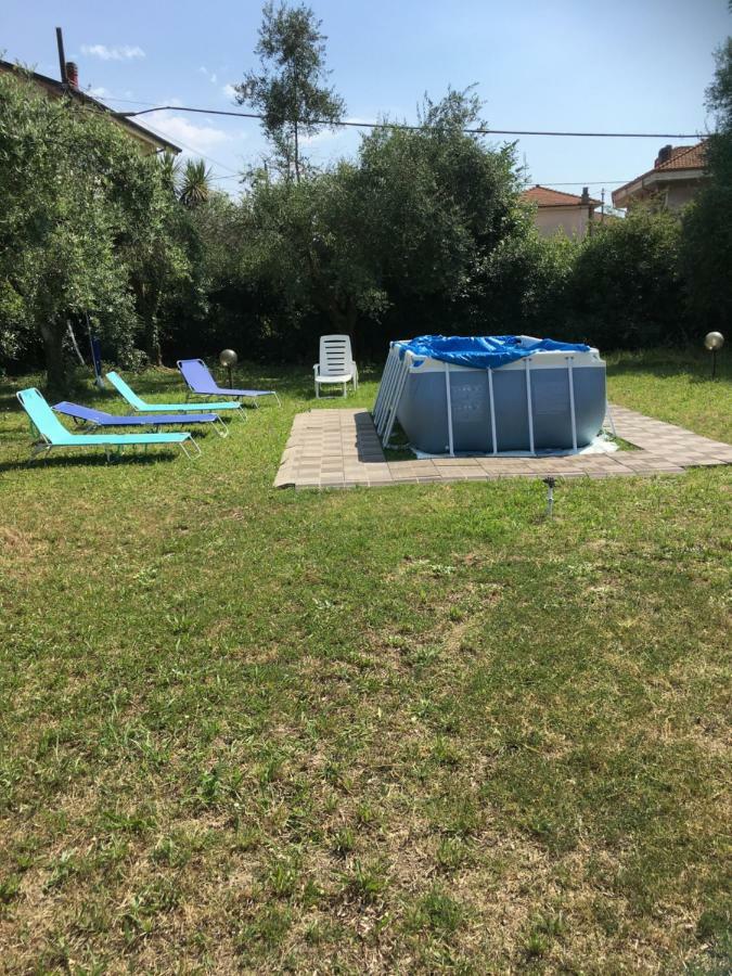 Casa Degli Zii Appartamento Letizia Luni Exteriér fotografie